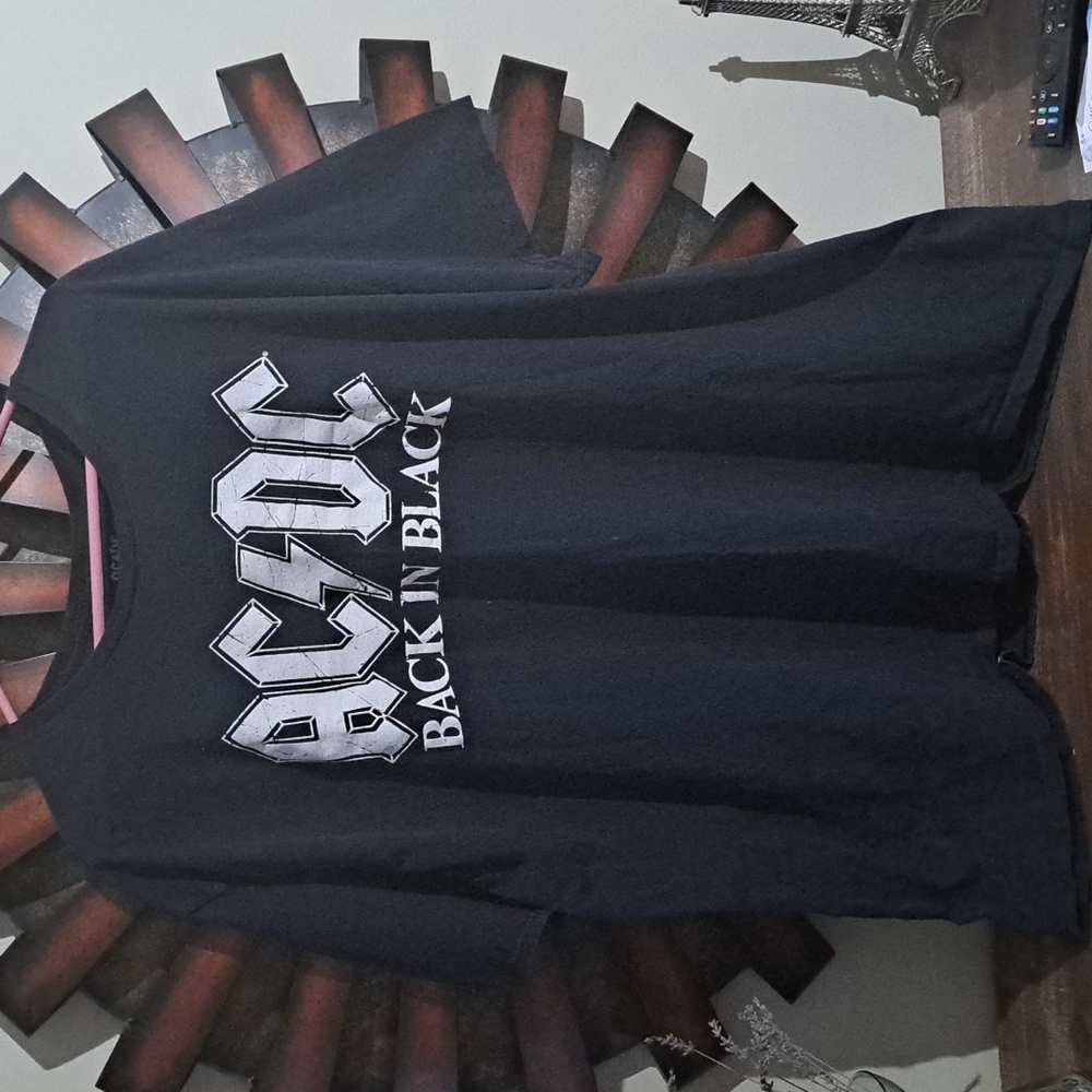 AC/DC Black and White Short Sleeve Tee GUC No Flaws